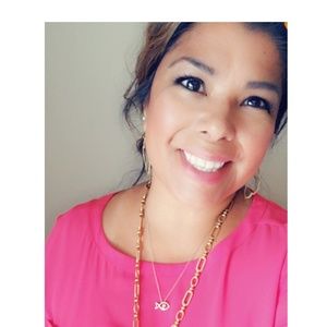 Meet your Posher, Sandy